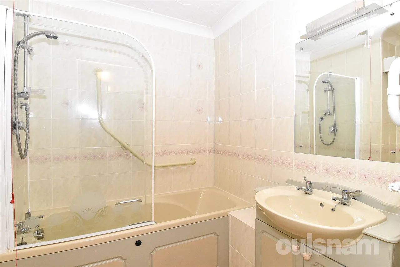 Howard Road East, Kings Heath, Birmingham, West Midlands, B13 0RQ, photo 15