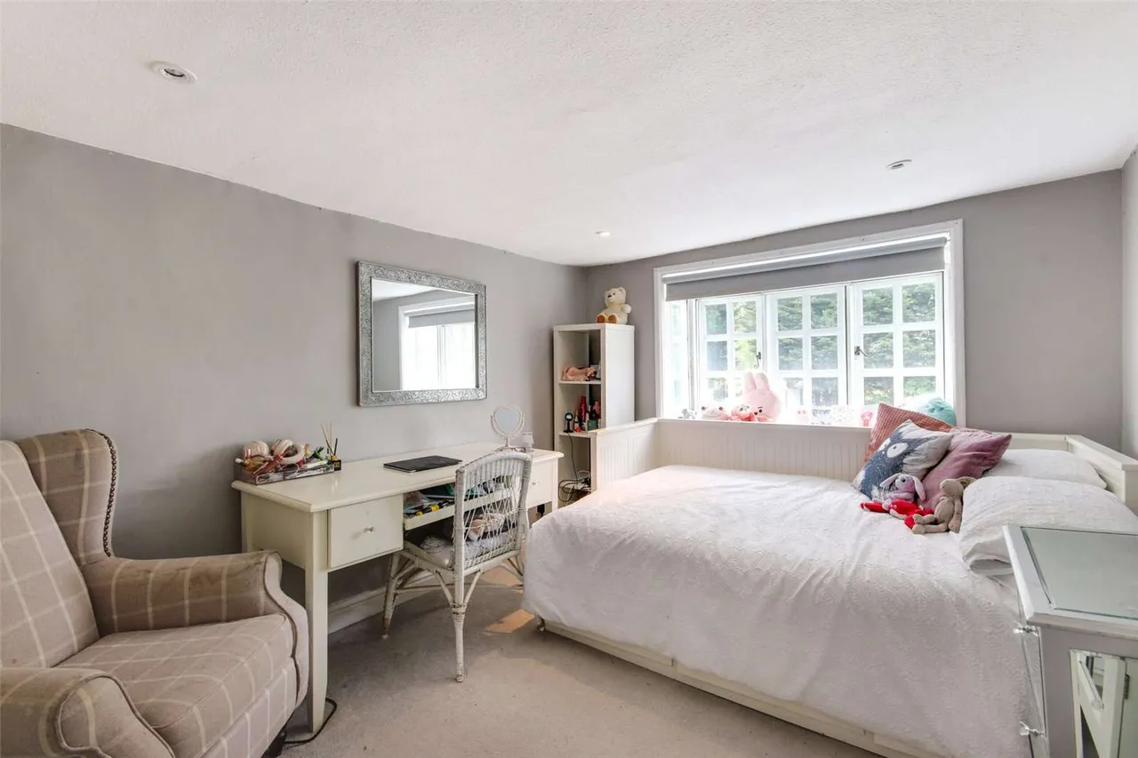 Rye Road, Hawkhurst, Cranbrook, Kent, TN18 5DW, photo 12