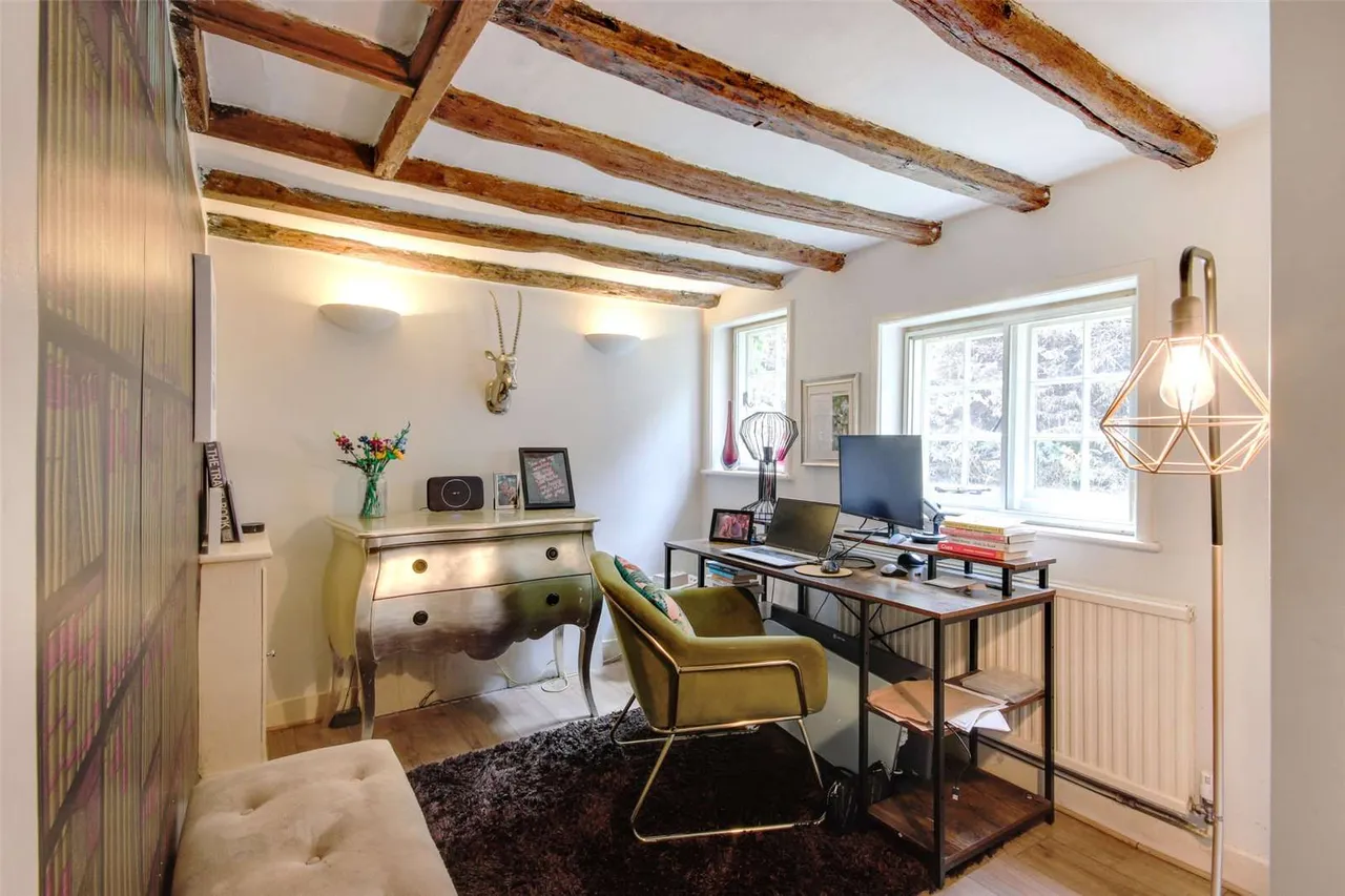 Rye Road, Hawkhurst, Cranbrook, Kent, TN18 5DW, photo 9