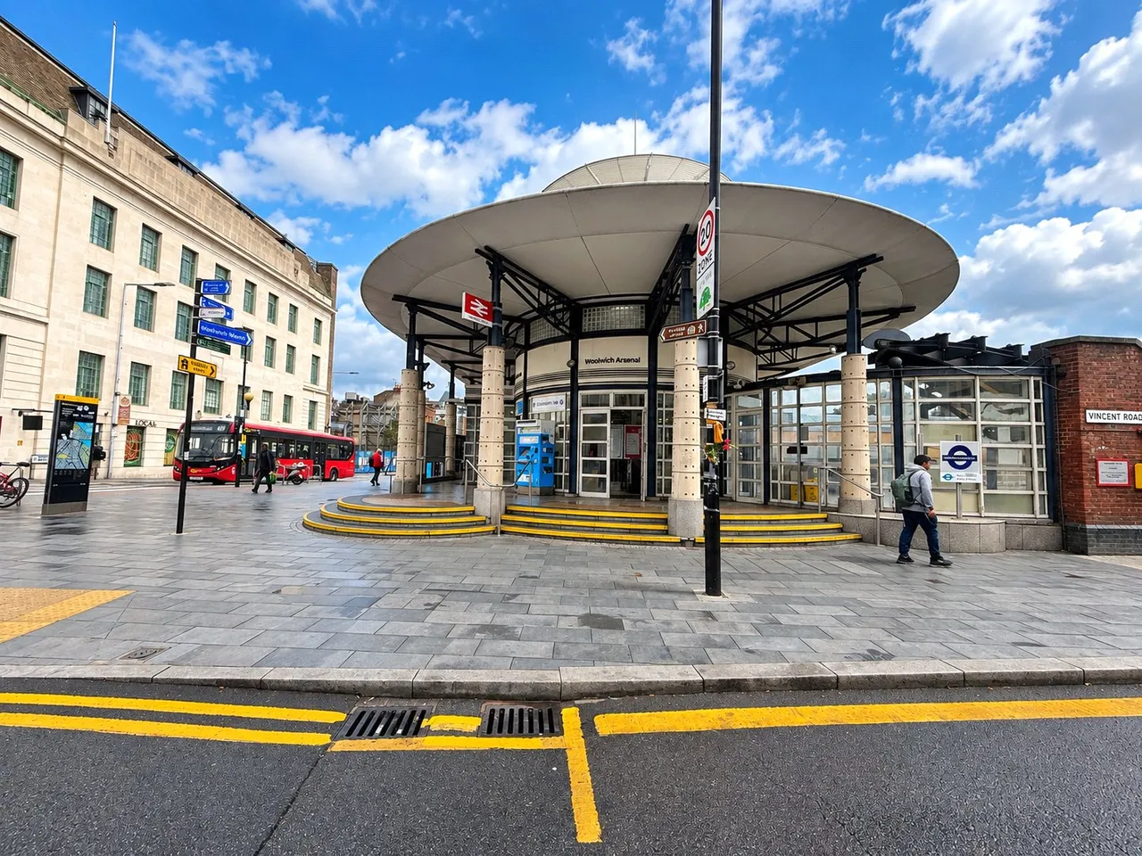 Cornwallis Road, London, SE18, photo 2
