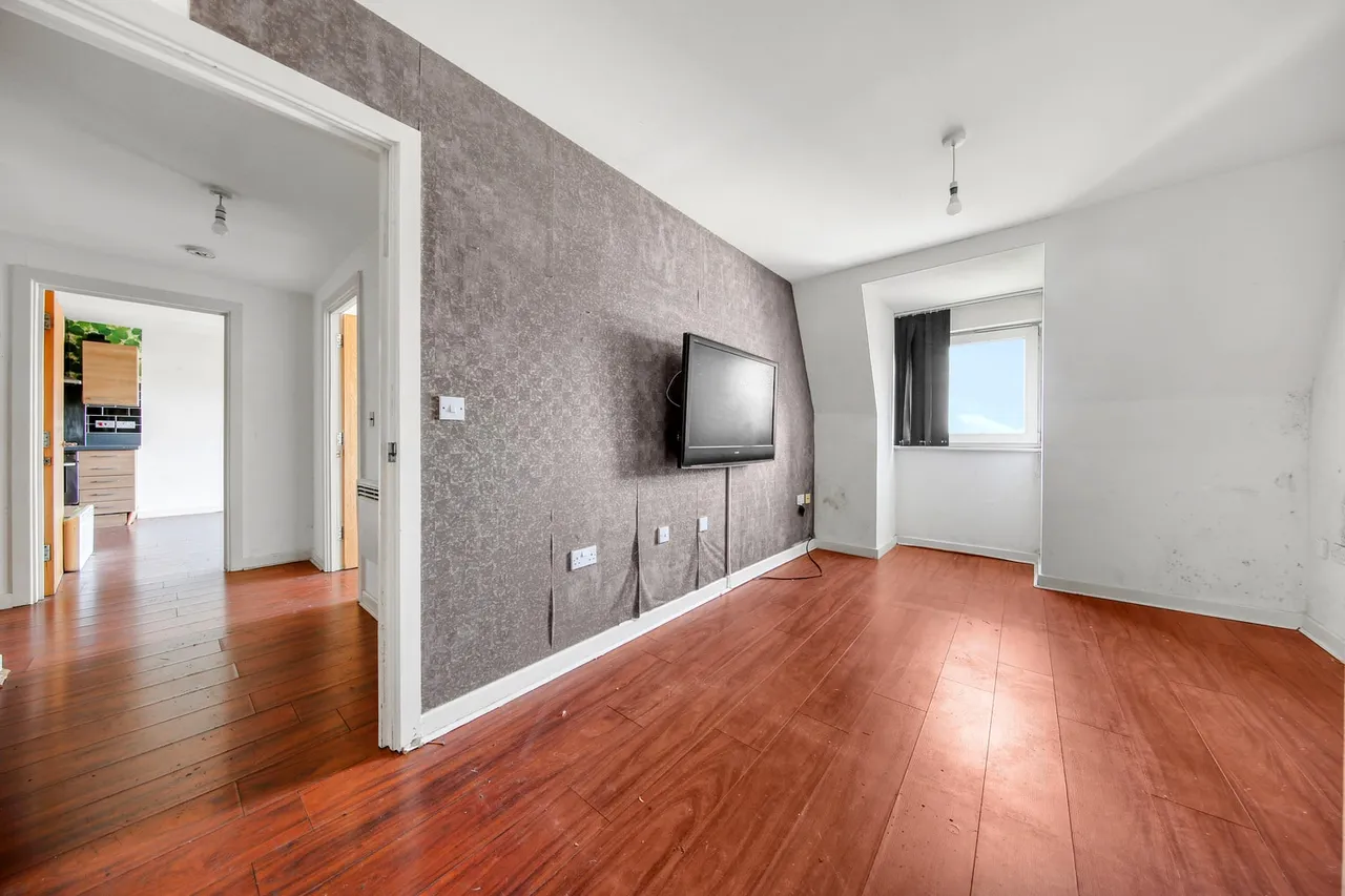 Flat 43, Topaz Court, 580 High Road Leytonstone, London, E11 3GA, photo 6