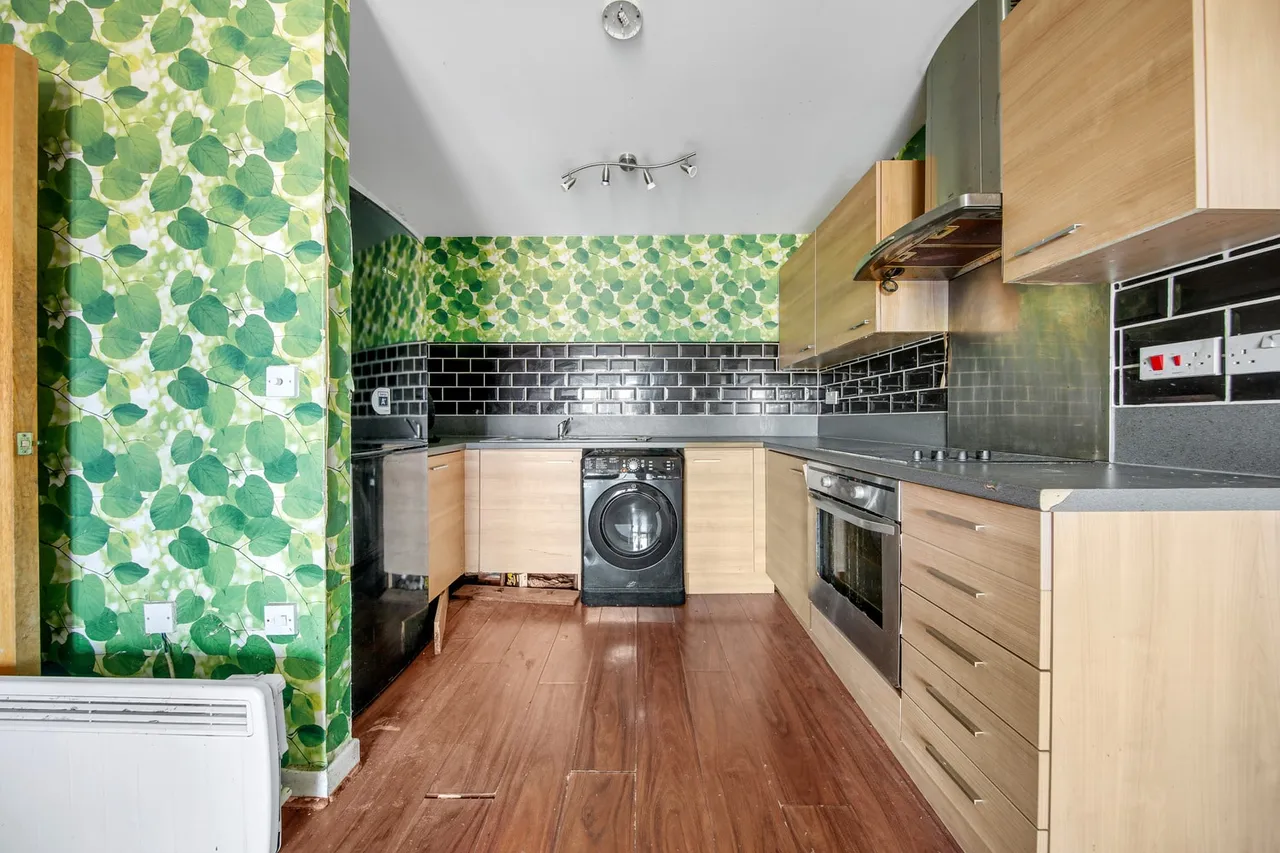 Flat 43, Topaz Court, 580 High Road Leytonstone, London, E11 3GA, photo 4