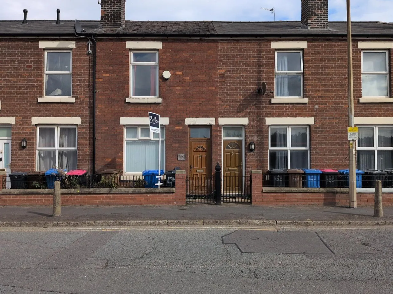 2 bed house for sale, Langley Road, Salford, M6
