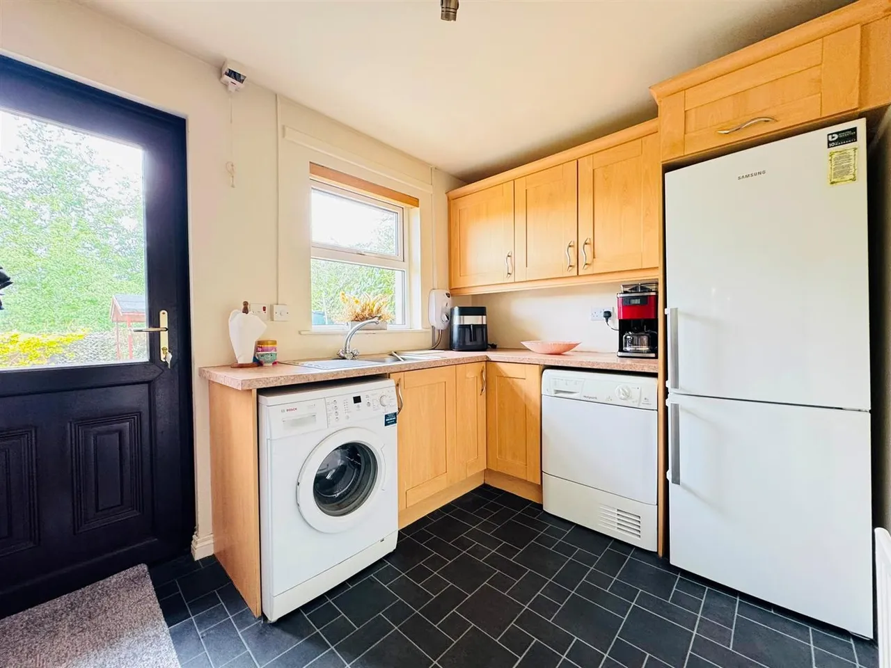 Ballyclare Road, Newtownabbey, BT36, photo 11