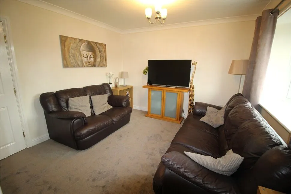 Ironstone Crescent, Chapeltown, South Yorkshire, S35, photo 12