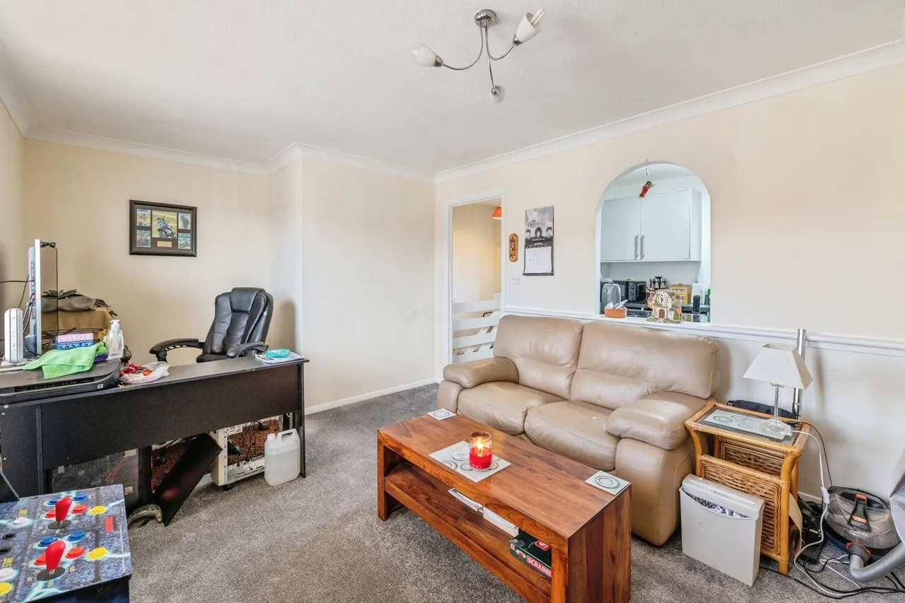Shaw Crescent, Tilbury, RM18, photo 6