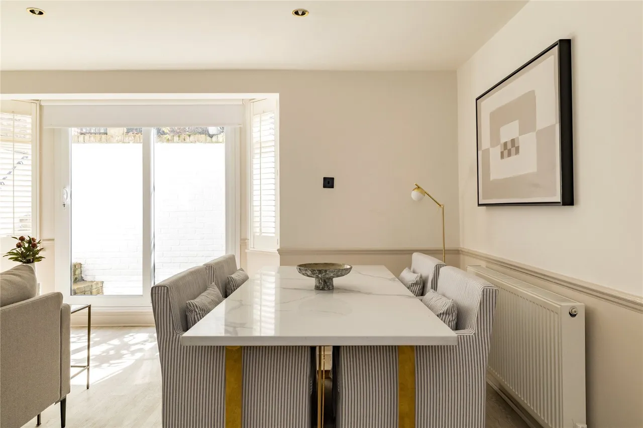 Clapham Road, London, SW9, photo 14