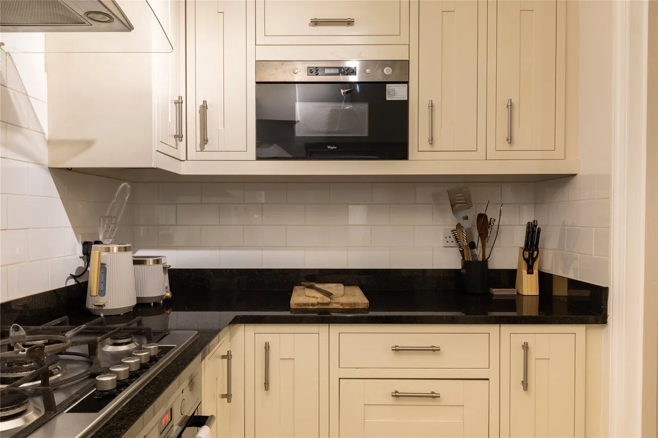 Clapham Road, London, SW9, photo 23