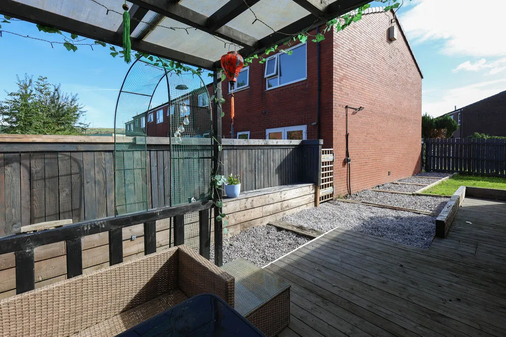 Noble Meadow Wardle, Rochdale OL12 9TR, photo 22