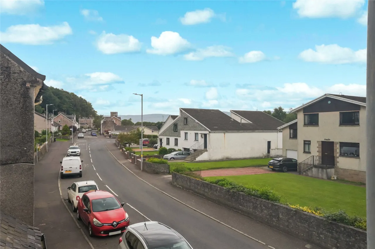 Main Street, Inverkip, Inverkip, Inverclyde, PA16, photo 4