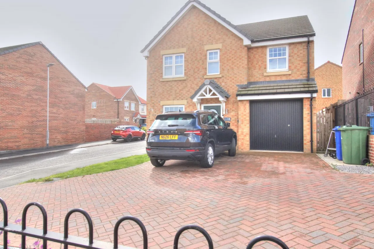 Draper Close, Alnwick, NE66, photo 39