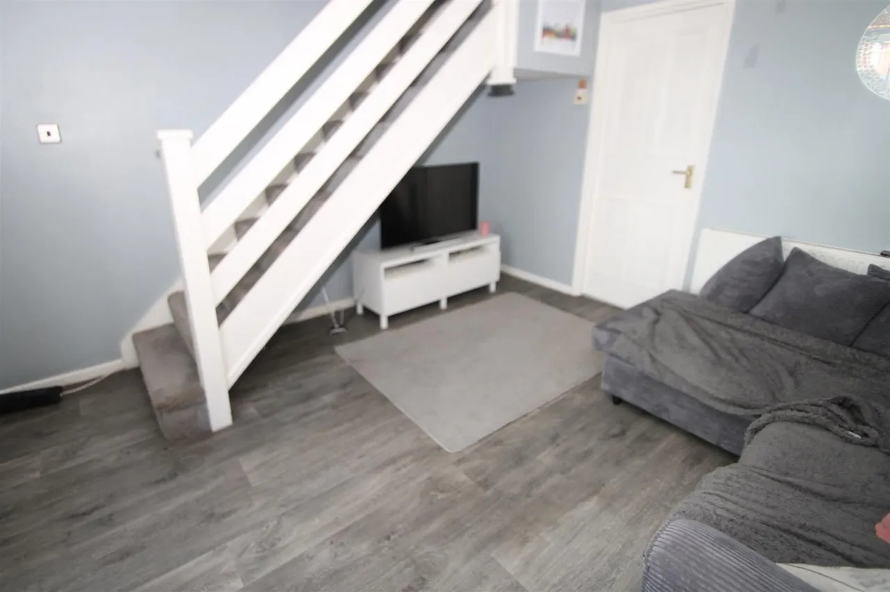 Willetts Drive, Halesowen, photo 3