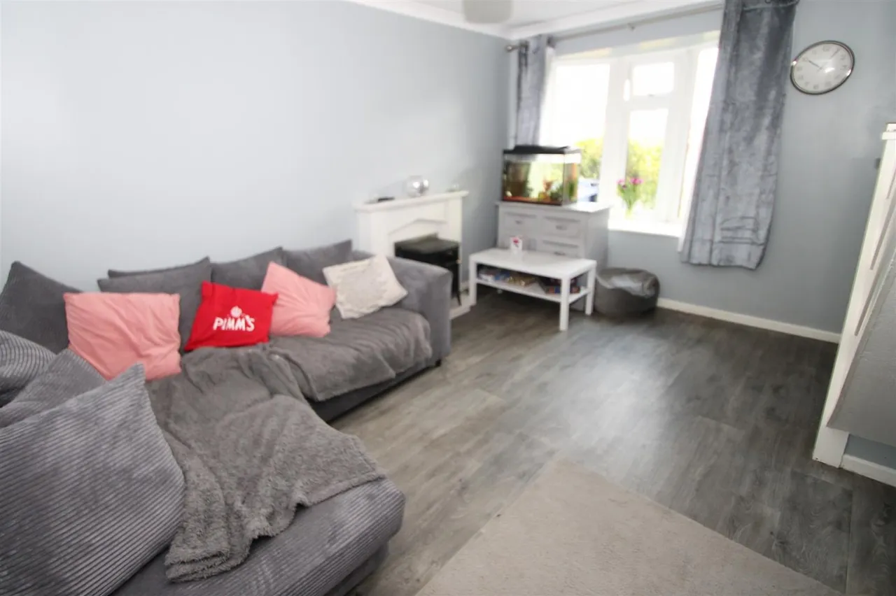 Willetts Drive, Halesowen, photo 6
