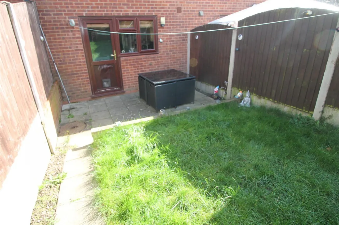 Willetts Drive, Halesowen, photo 11