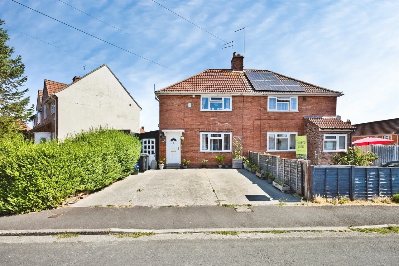 3 bed house for sale, Hillcrest Road, Yeovil, BA21