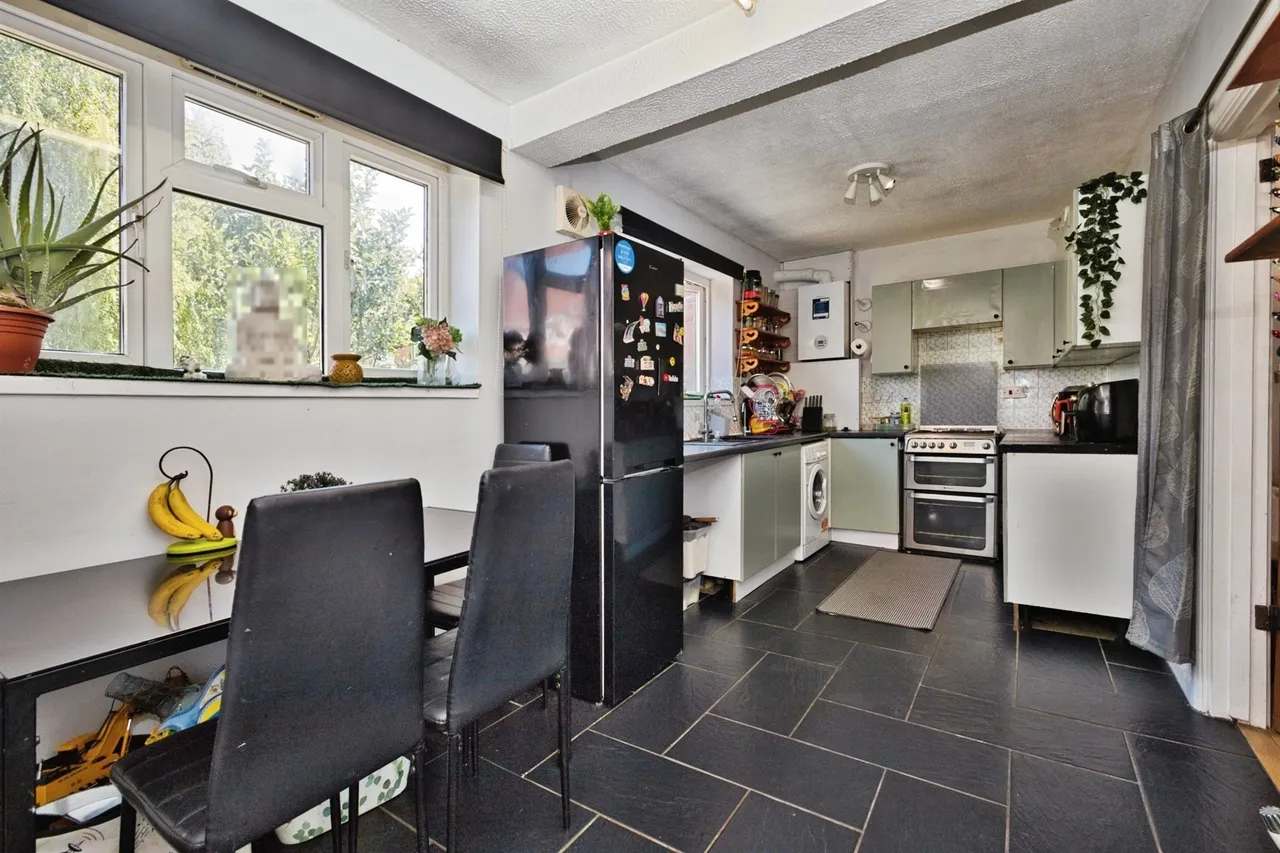 Hillcrest Road, Yeovil, BA21, photo 5