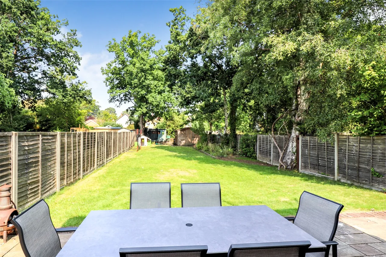 Westover Road, Fleet, Hampshire, GU51 3DG, photo 4