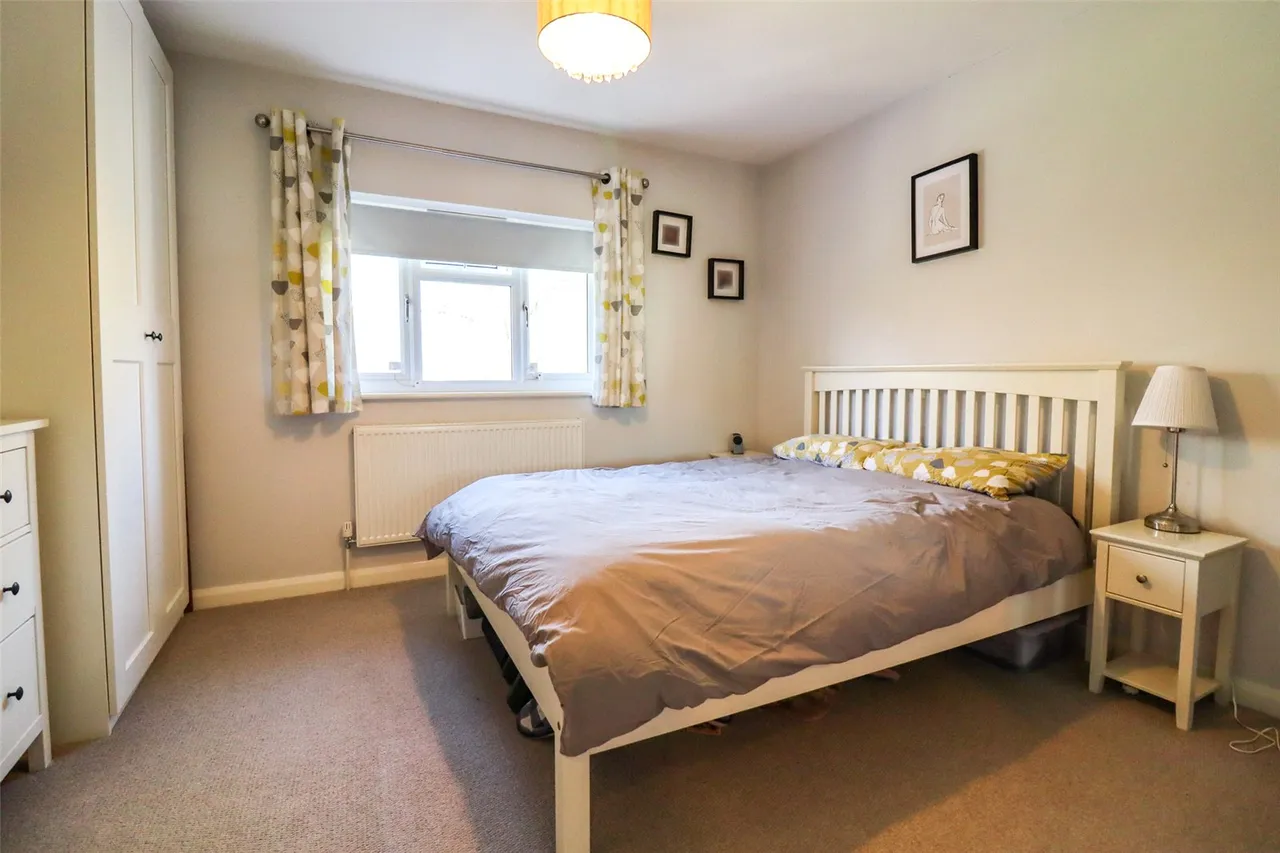 Westover Road, Fleet, Hampshire, GU51 3DG, photo 9