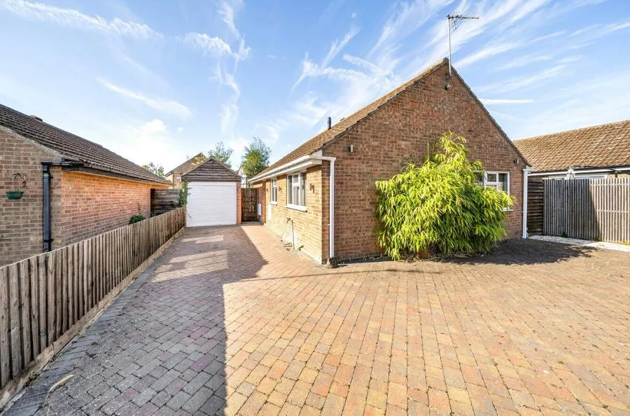 3 bed house for sale, Stanmore Close, Clacton-on-Sea, CO16