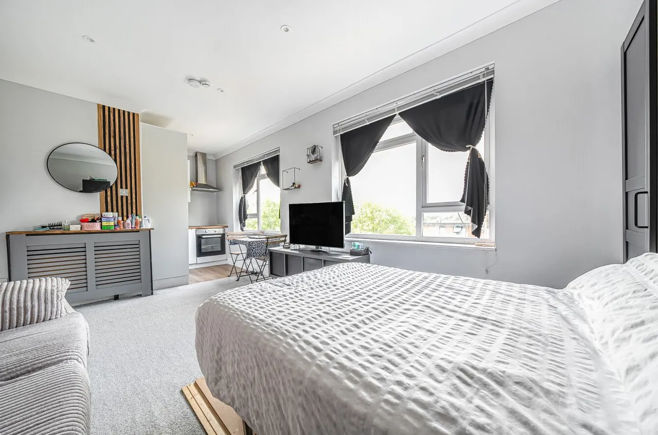 Hulse Road, Banister Park, SO15, photo 2
