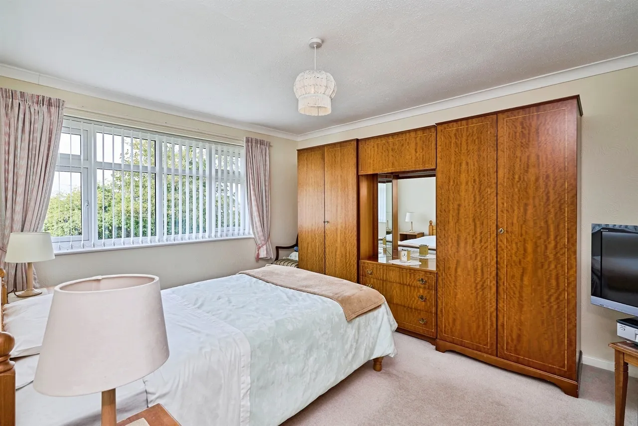 Pembroke Close, Willenhall, WV12, photo 8