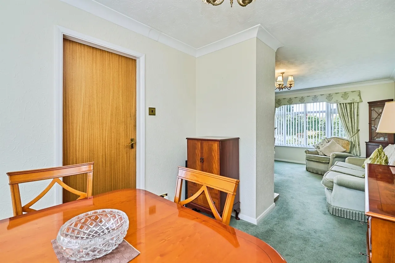 Pembroke Close, Willenhall, WV12, photo 13