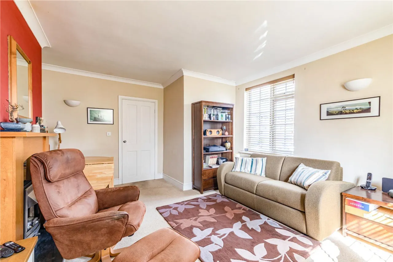 High Road, Byfleet, West Byfleet, Sur..., photo 4