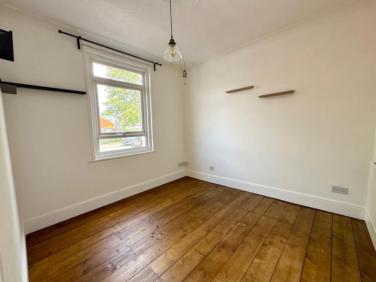 Montagu Street, Swindon, Wiltshire, SN2 2HL, photo 4
