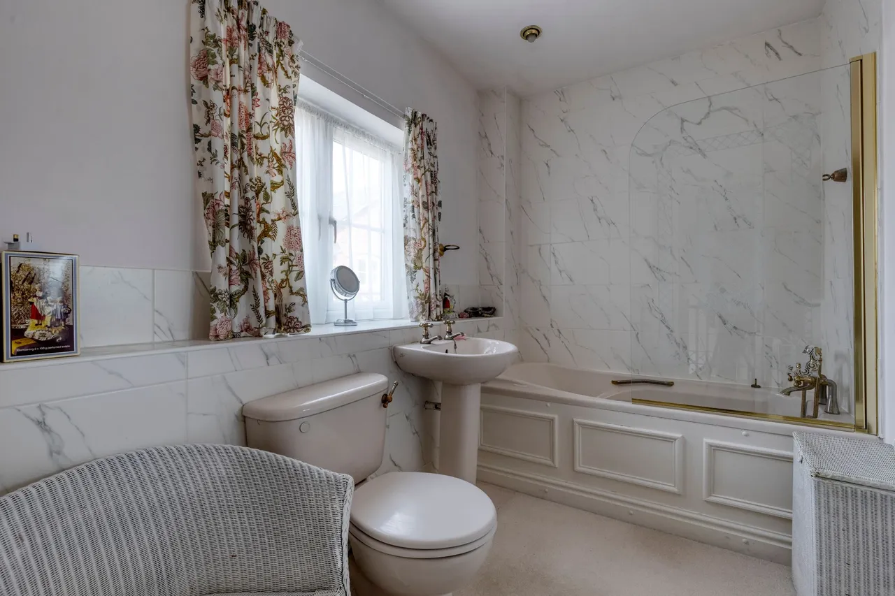 Bell Meadow Court, Tarporley, photo 15