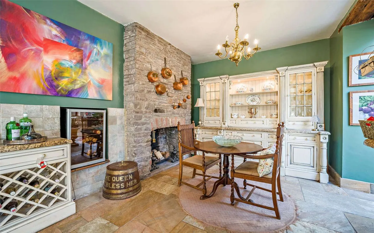 Llantrisant, Nr Usk, NP15, photo 9