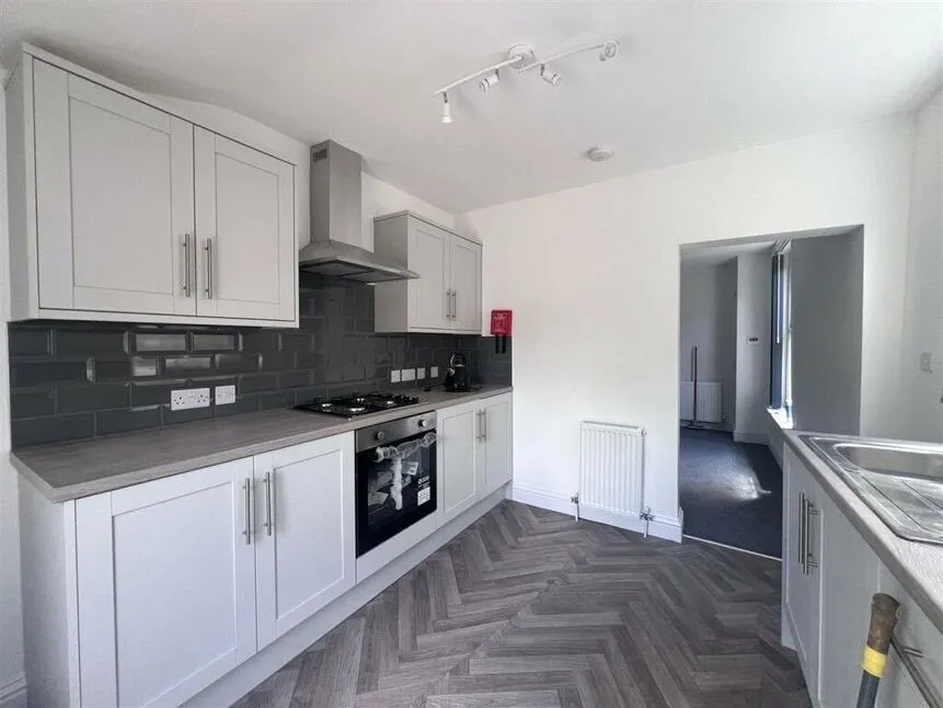 3 bed house to rent, Northcote Road, Southsea, PO4