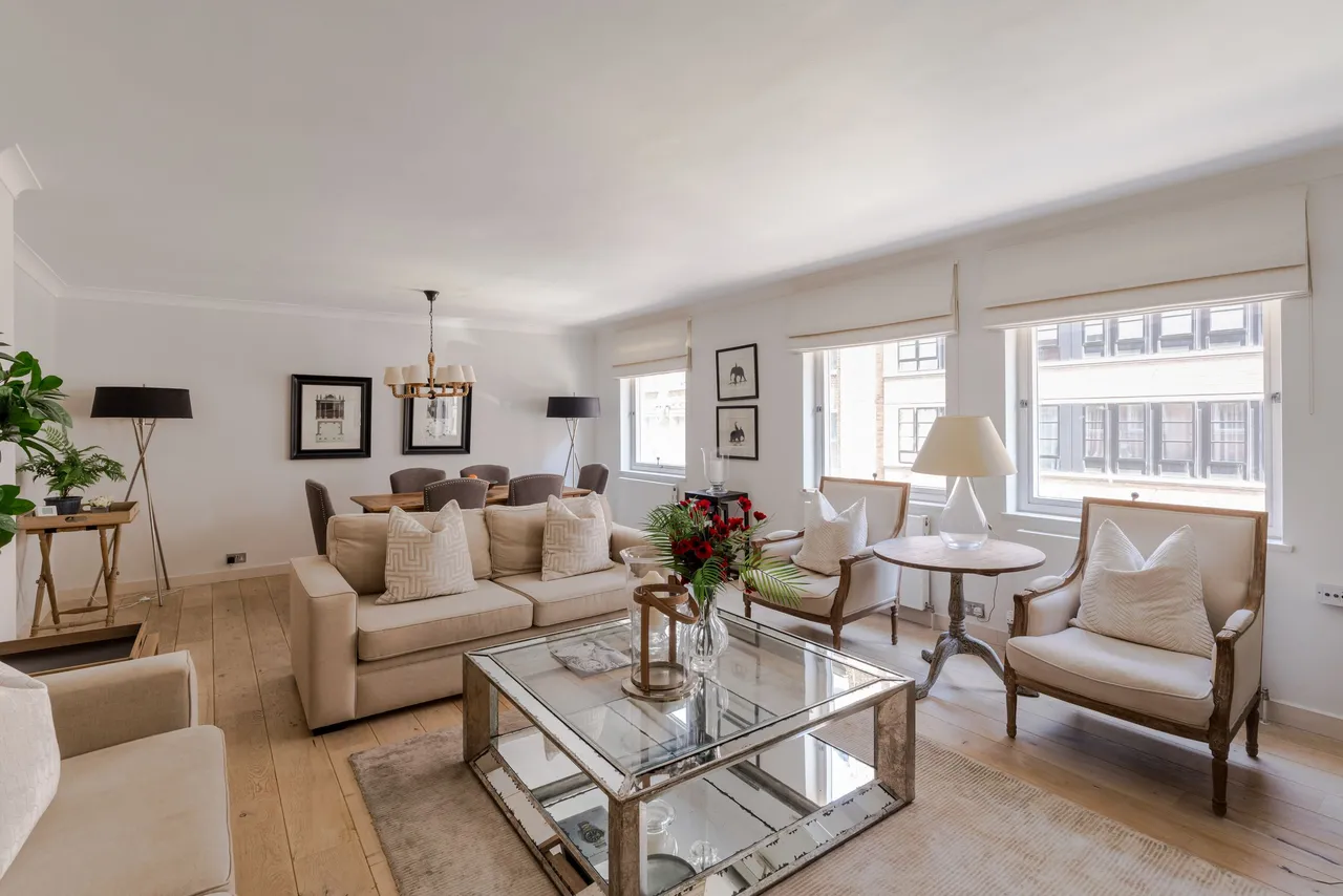 2 bed flat for sale, Clarges Street, Mayfair, W1J