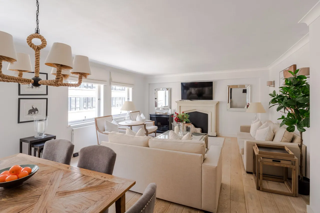 Clarges Street, Mayfair, W1J, photo 2