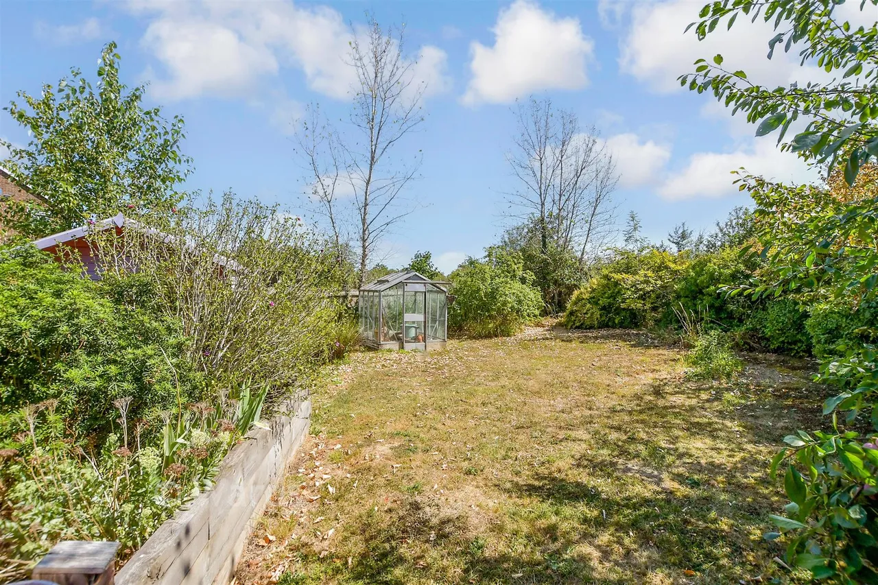 Slaney Road, Staplehurst, TN12, photo 16
