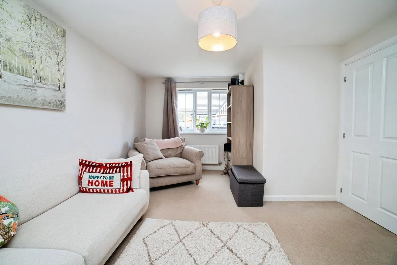 Browns Court, Farnsfield, Newark, Nottinghamshire, NG22, photo 5