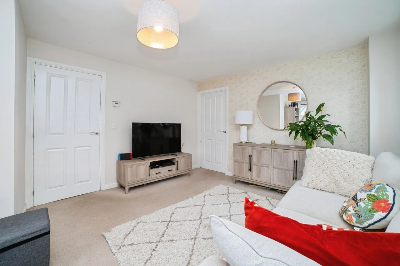 Browns Court, Farnsfield, Newark, Nottinghamshire, NG22, photo 6