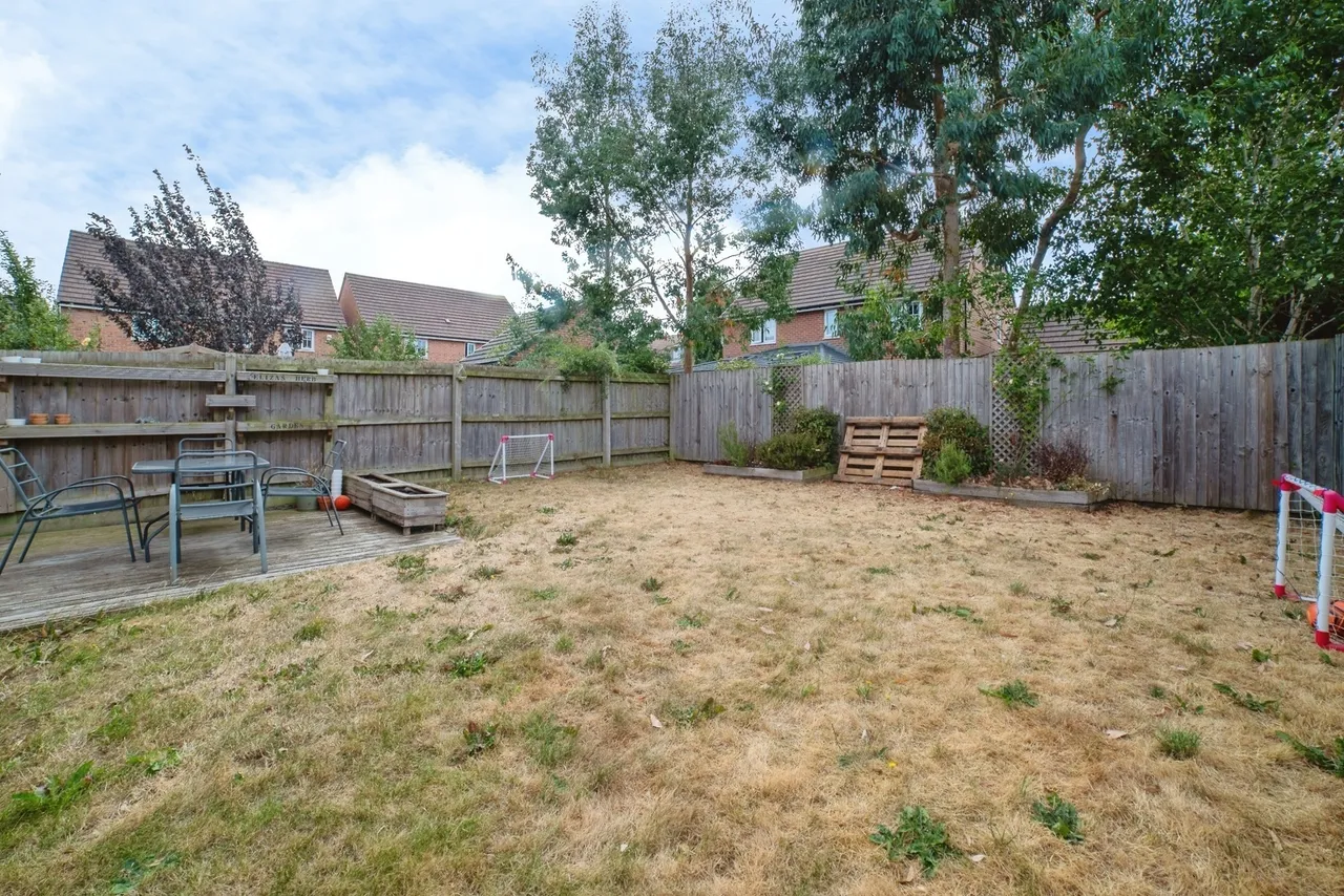 Browns Court, Farnsfield, Newark, Nottinghamshire, NG22, photo 23