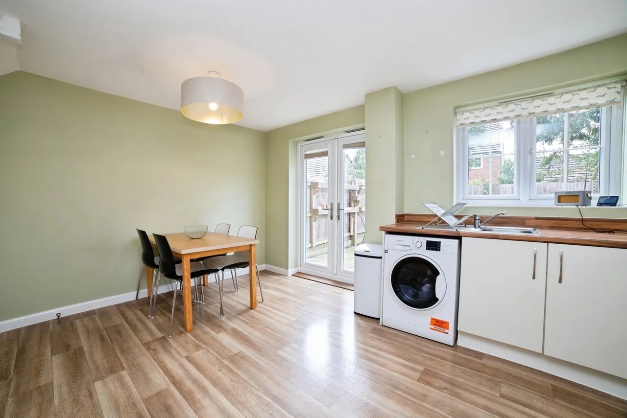 Browns Court, Farnsfield, Newark, Nottinghamshire, NG22, photo 8