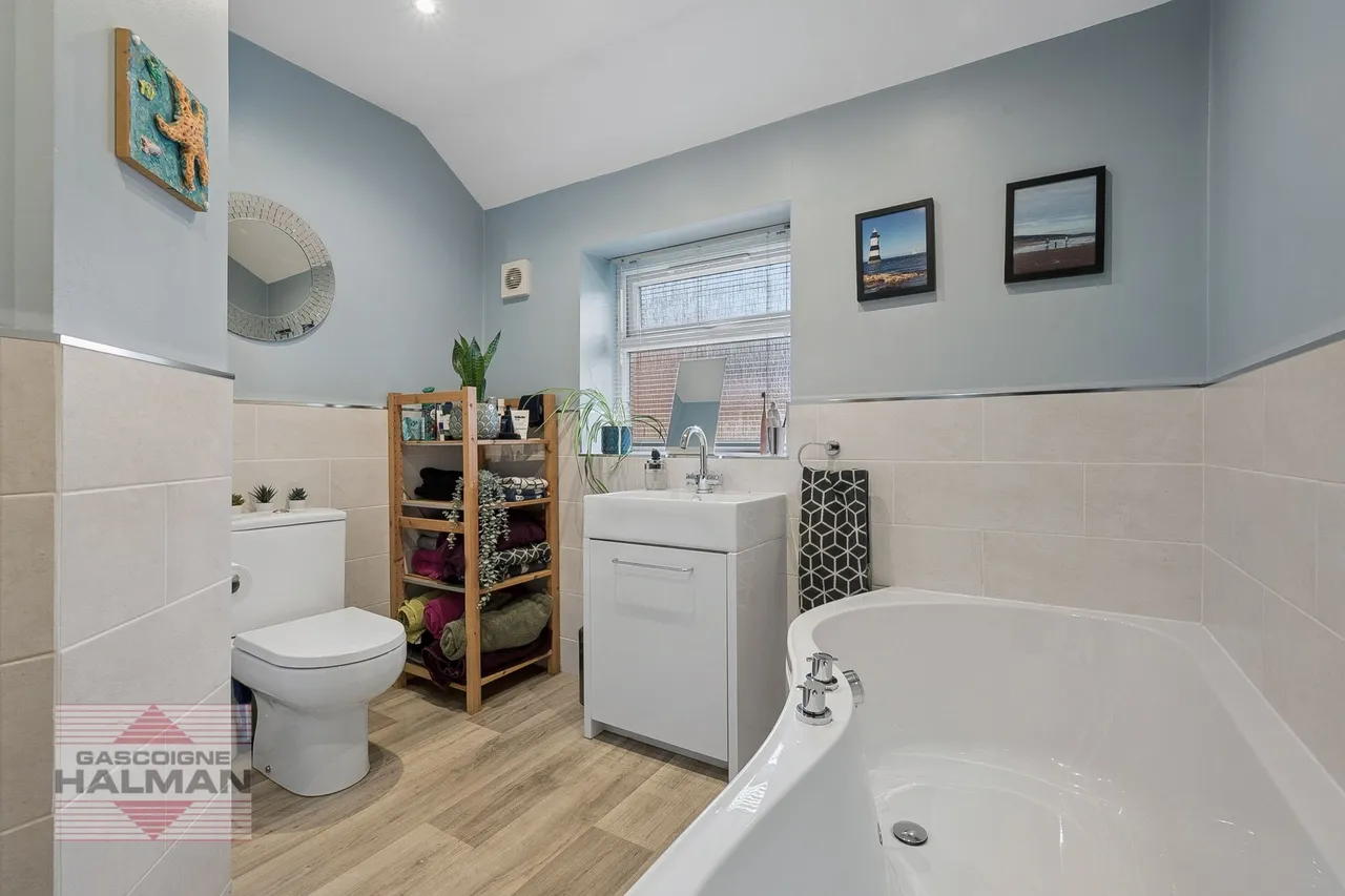 Westmorland Road, Sale, photo 27
