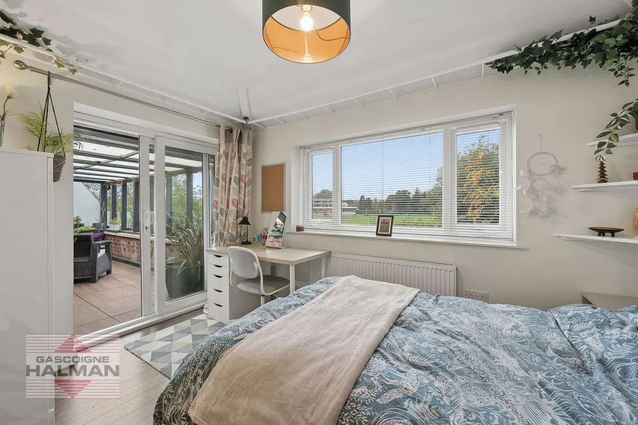 Westmorland Road, Sale, photo 23