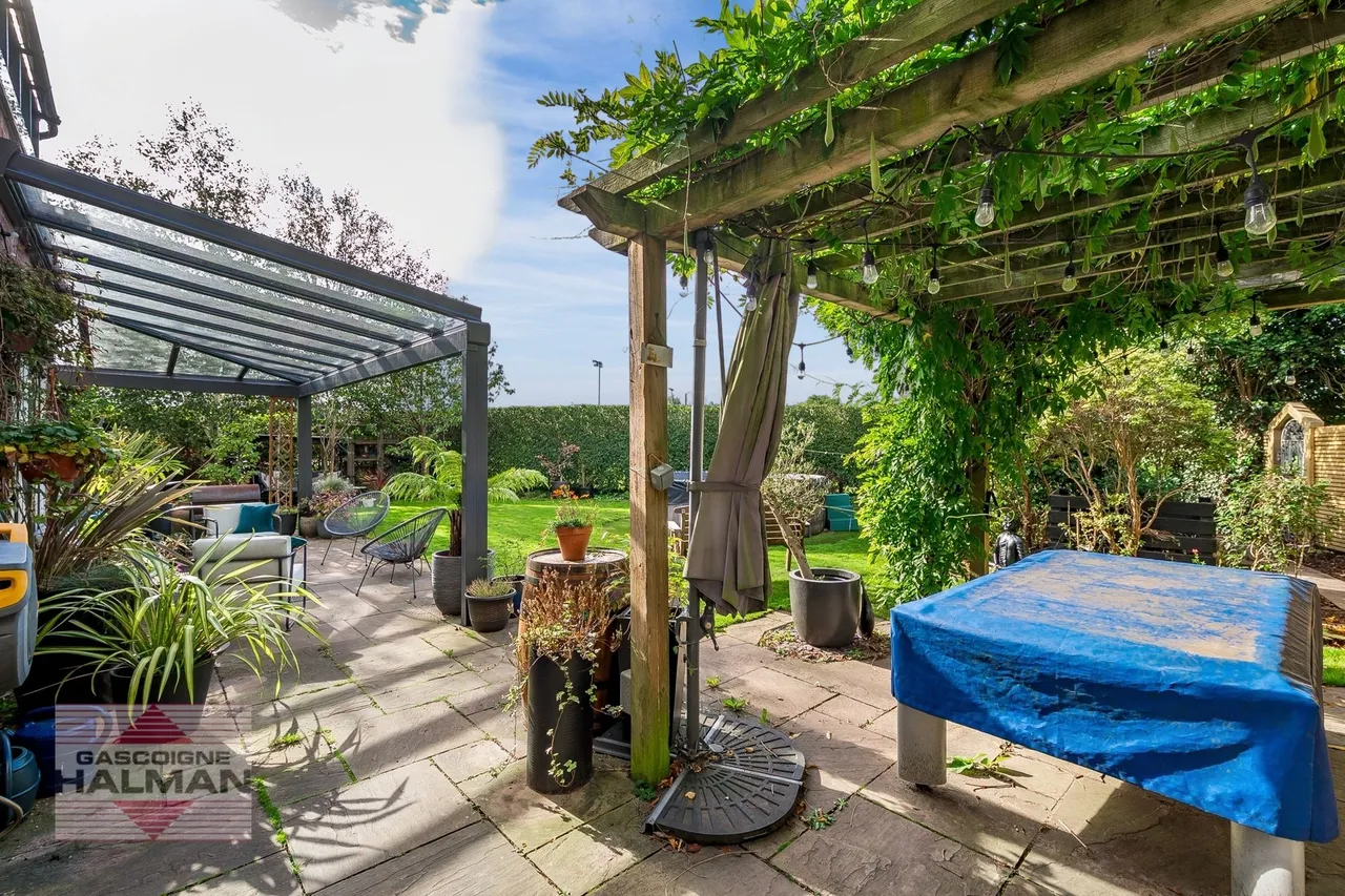 Westmorland Road, Sale, photo 32