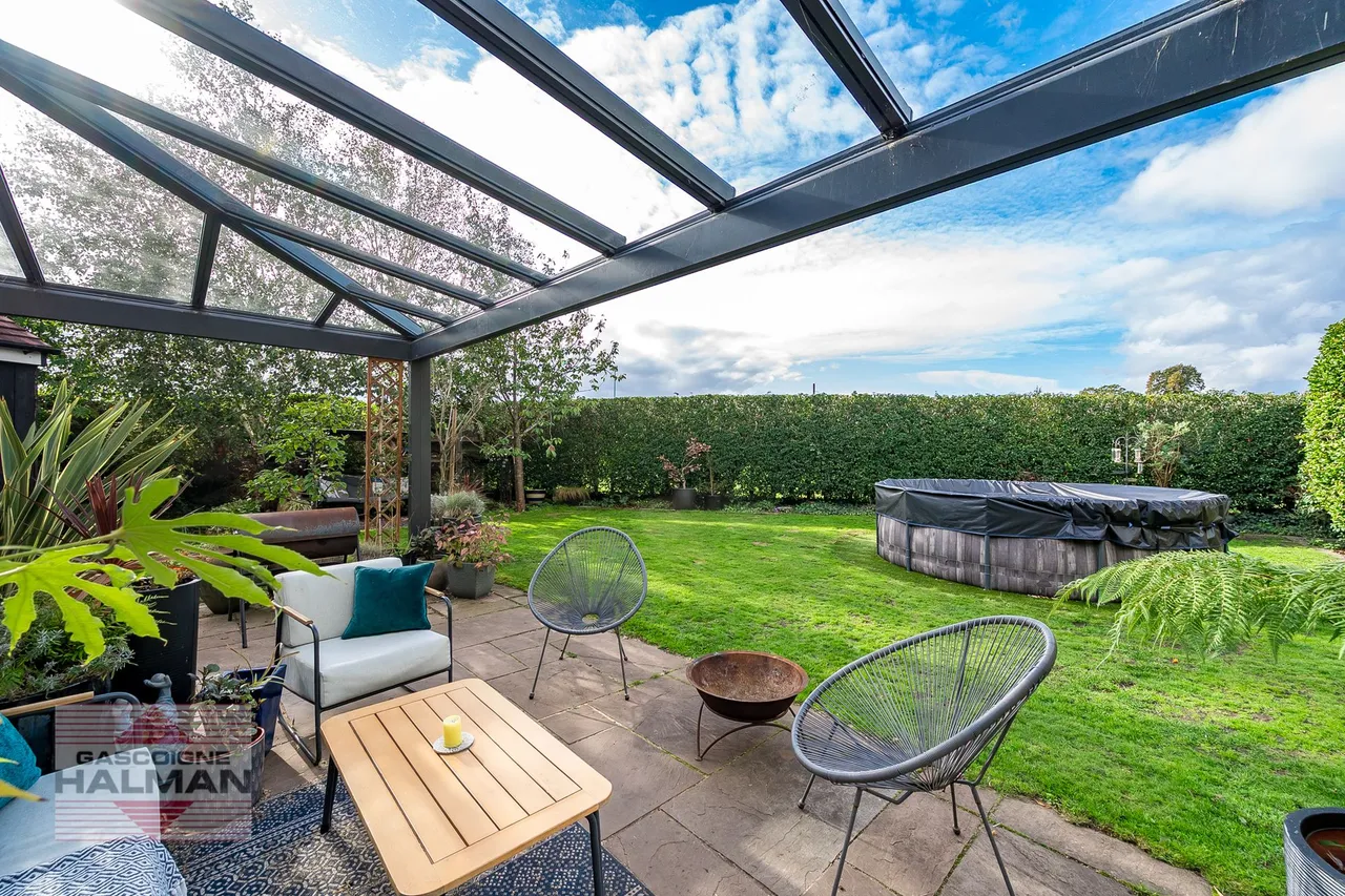 Westmorland Road, Sale, photo 33