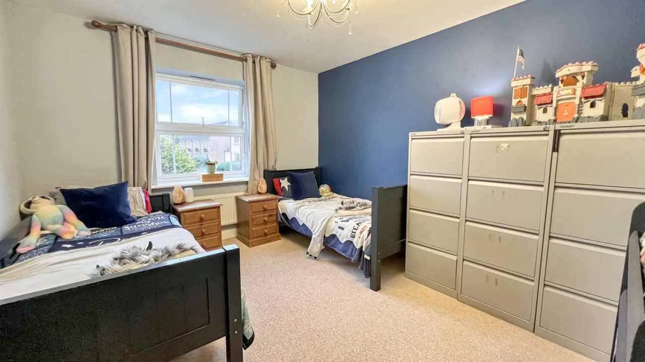 Swaledale Road, Warminster, photo 11