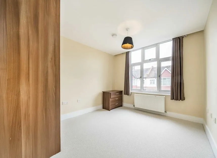 Glencairn Road, Streatham, SW16, photo 3