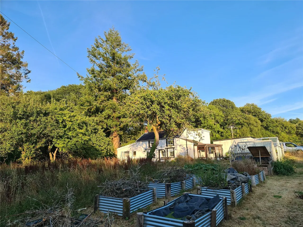 Maesquarre Road, Betws, SA18, photo 29
