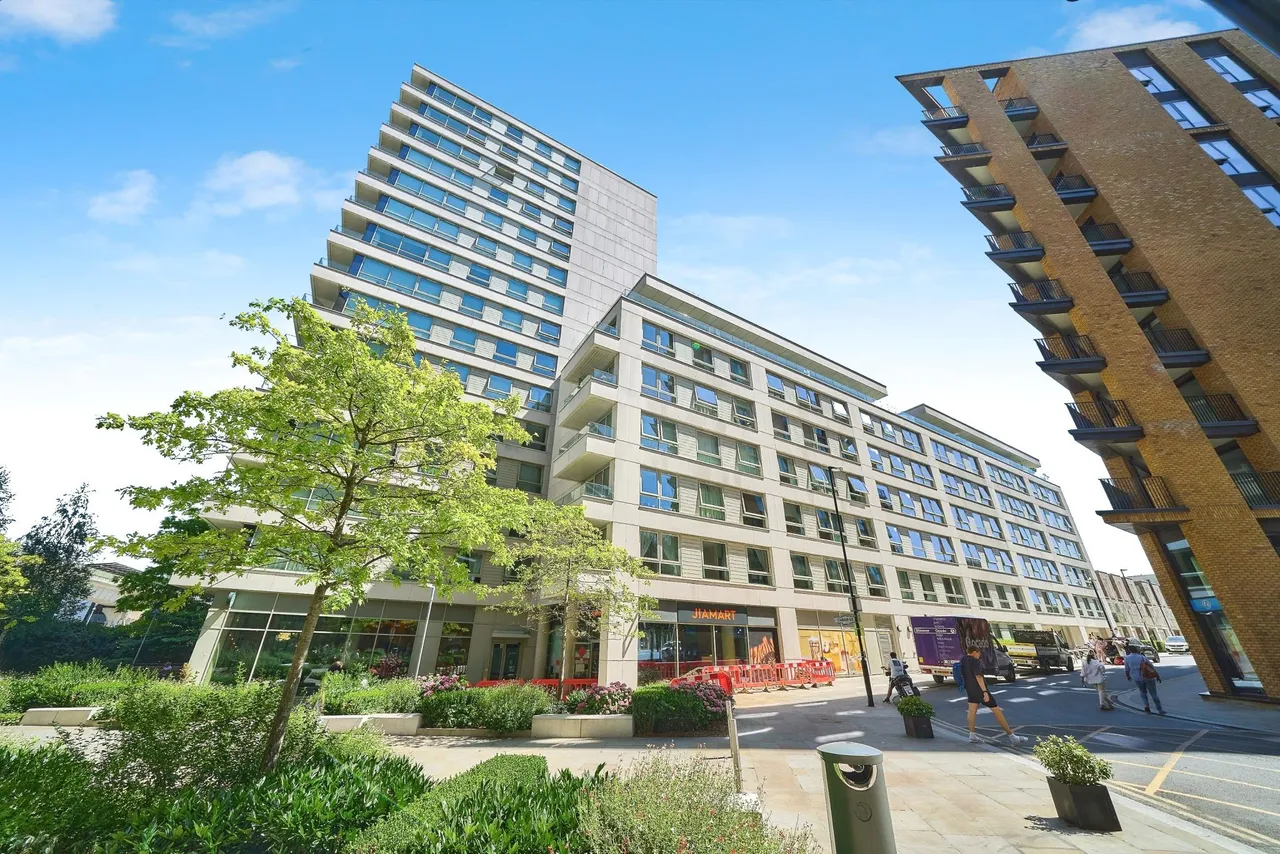 Starboard Way, London, E16, photo 21
