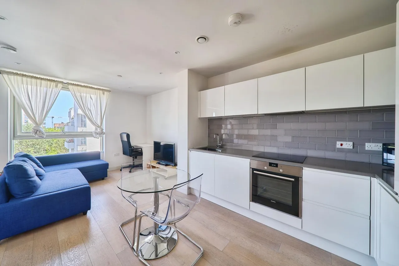 Starboard Way, London, E16, photo 2