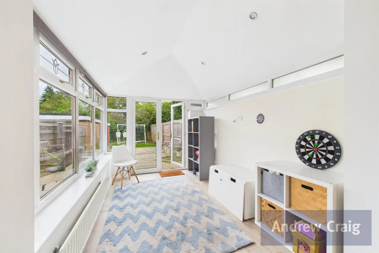 Ravensbourne Avenue, East Boldon, NE36, photo 5
