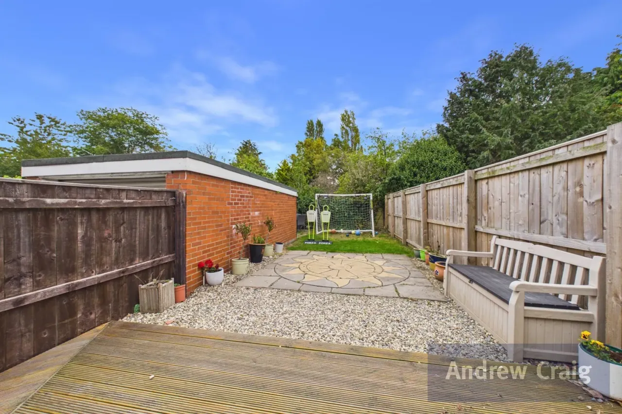 Ravensbourne Avenue, East Boldon, NE36, photo 11