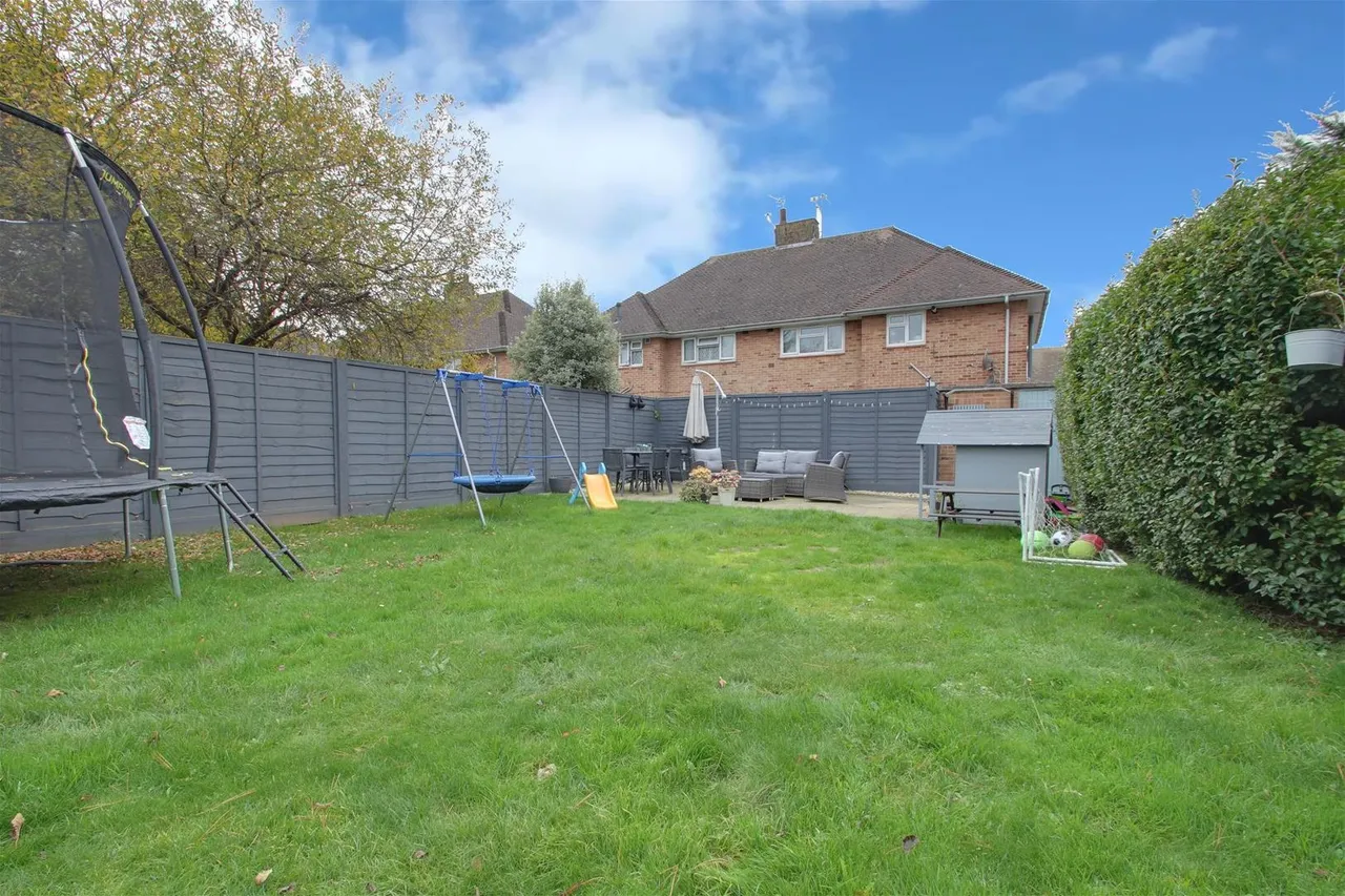 Nelson Road, Goring-By-Sea, Worthing, photo 10